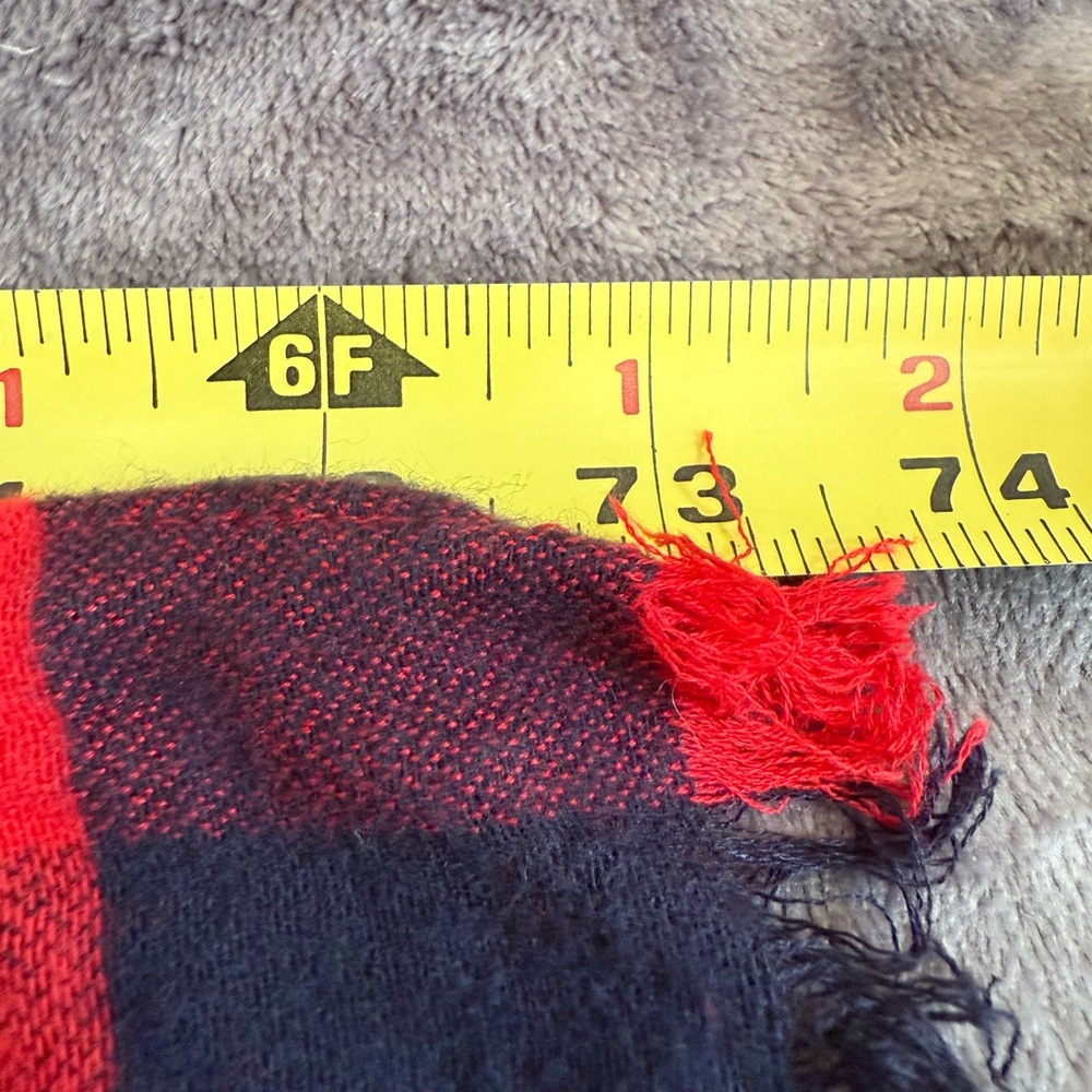 Loft Modern Plaid Wrap Scarf Red 36 Inch wide 73 Inch Long‎ NEW - Picture 4 of 6